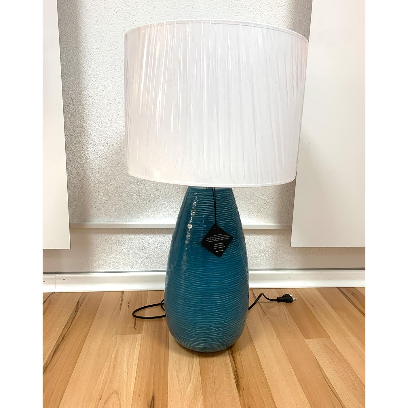 VALL Tischleuchte türkis - Einzelstück