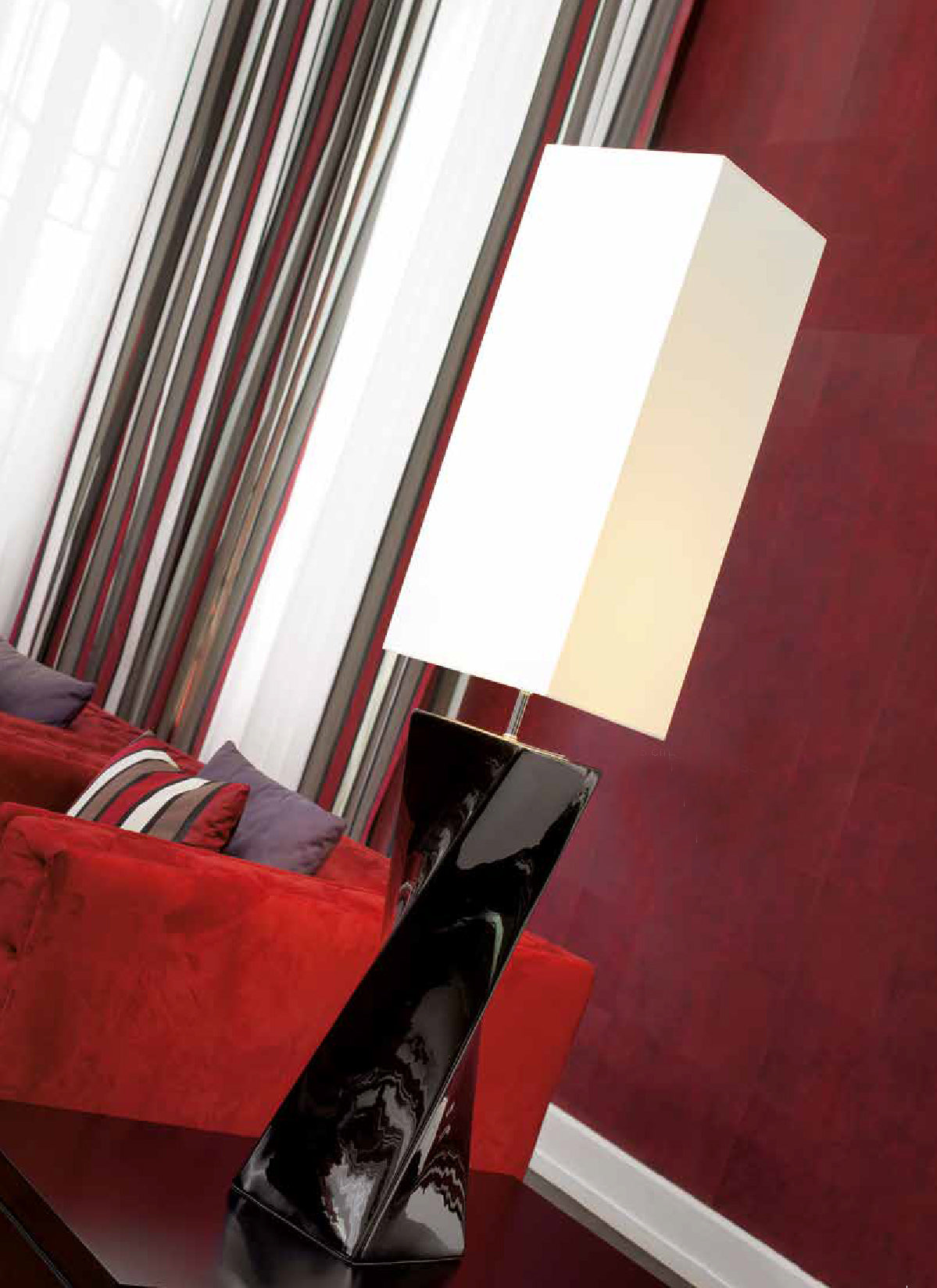 Grand TWIRL - Stehleuchten Collection - envy lighting